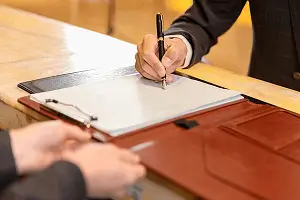 拆迁的法律含义是什么