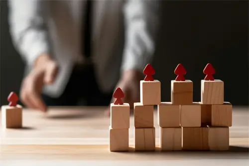 法律学又叫什么学院